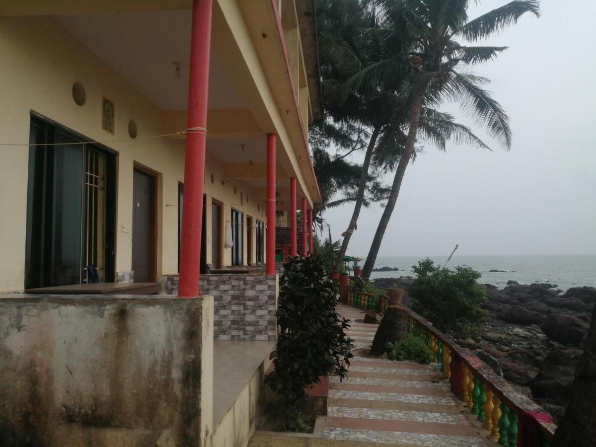 Shree Sai Cottage Sea View Арамбол Екстер'єр фото